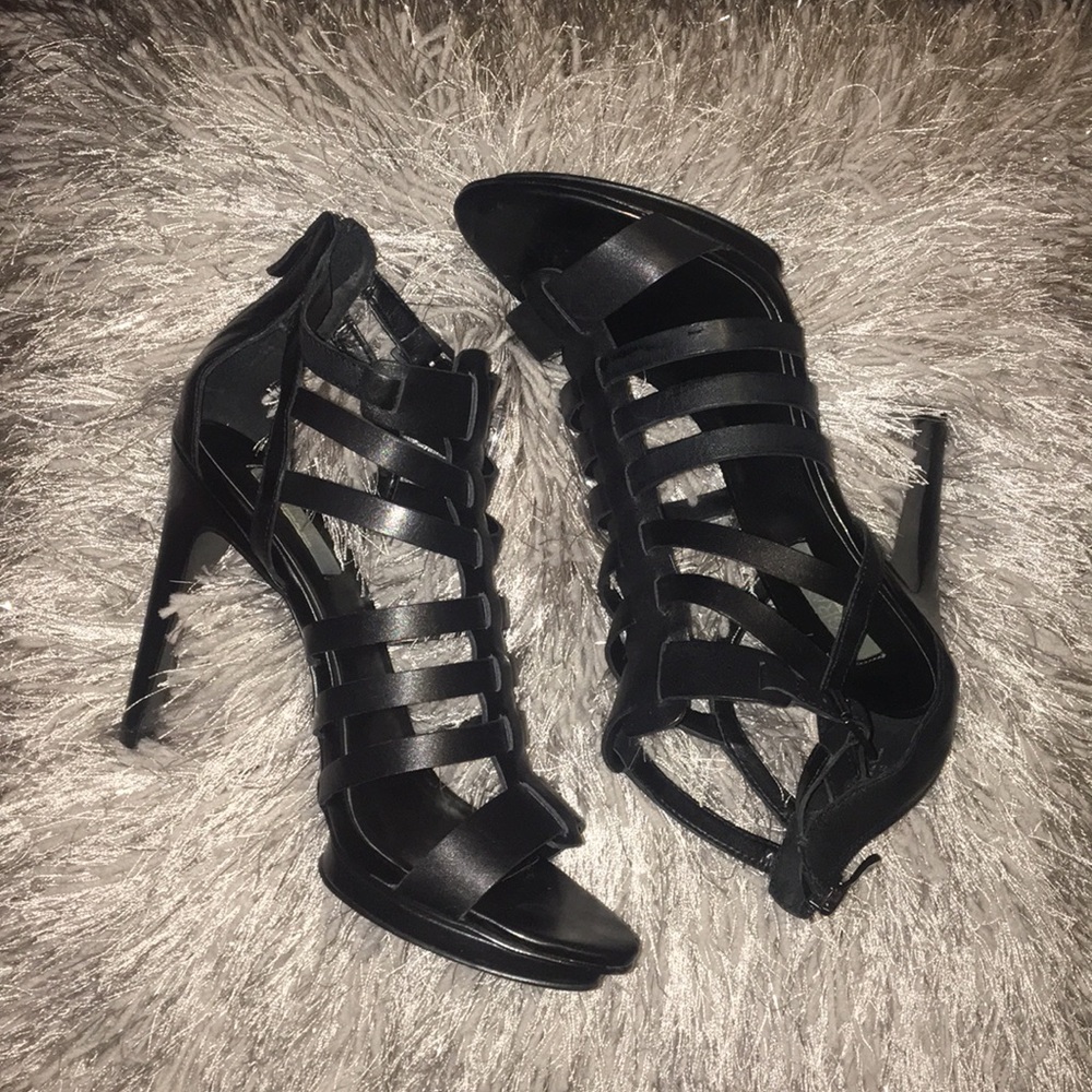HEELS